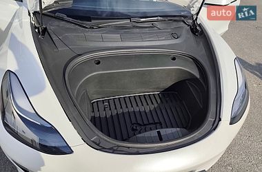 Седан Tesla Model 3 2022 в Харькове