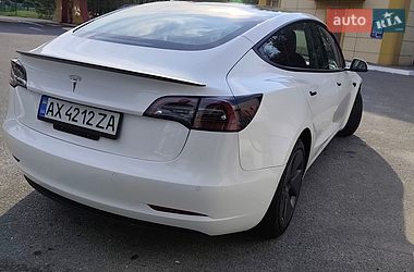 Седан Tesla Model 3 2022 в Харькове
