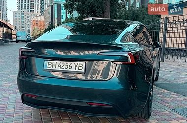 Седан Tesla Model 3 2024 в Одессе