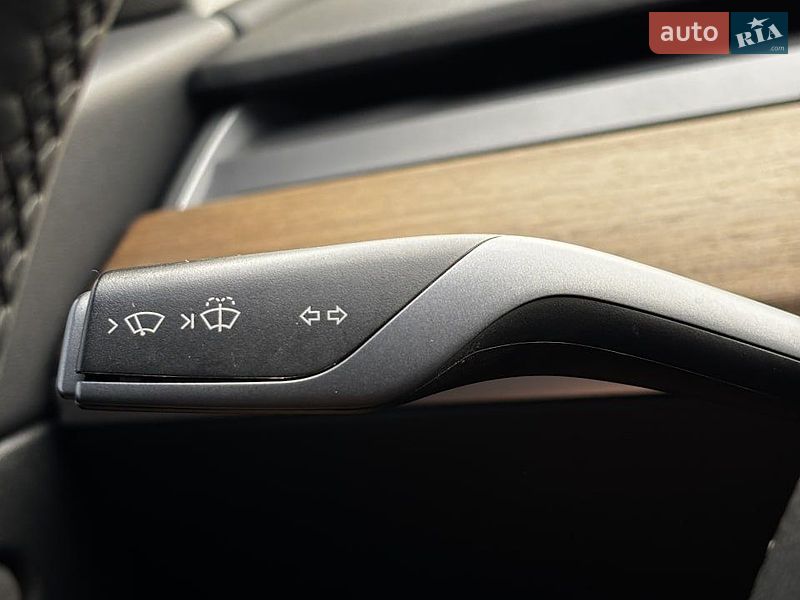 Седан Tesla Model 3 2019 в Белогородке