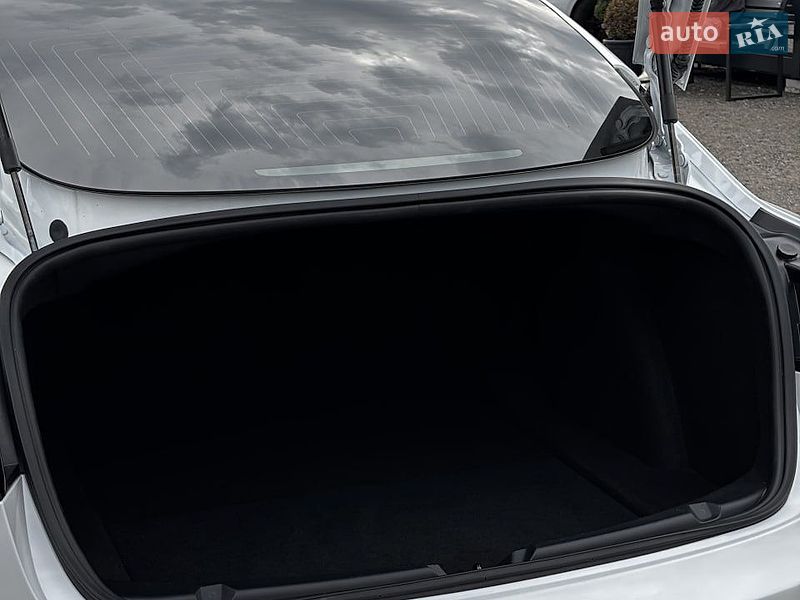 Седан Tesla Model 3 2019 в Белогородке