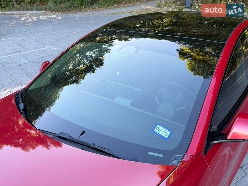 Седан Tesla Model 3 2022 в Тернополі