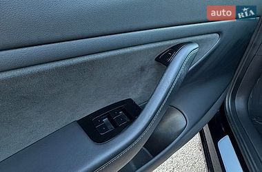 Седан Tesla Model 3 2019 в Бердичеве