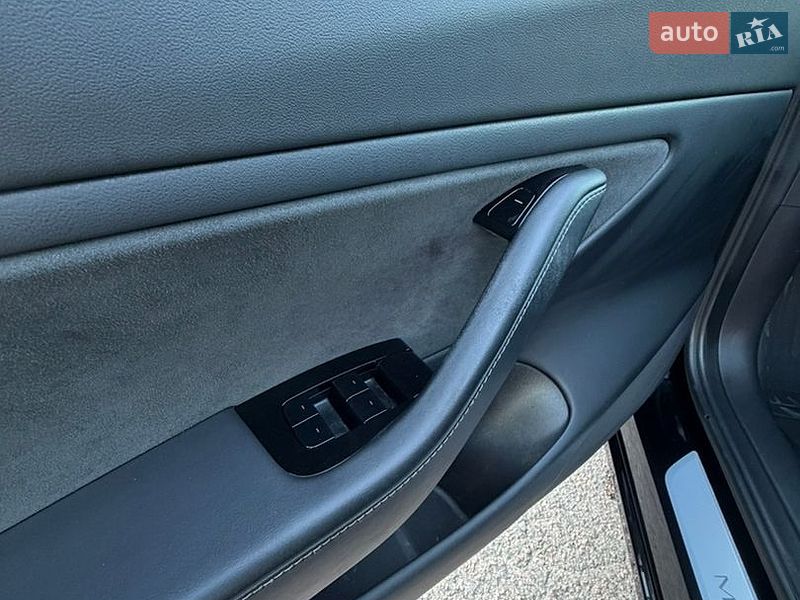 Седан Tesla Model 3 2019 в Бердичеве