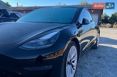 Седан Tesla Model 3 2021 в Запоріжжі
