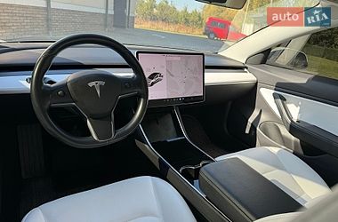 Седан Tesla Model 3 2019 в Черновцах фото 21 Седан Tesla Model 3 2019 в Черновцах