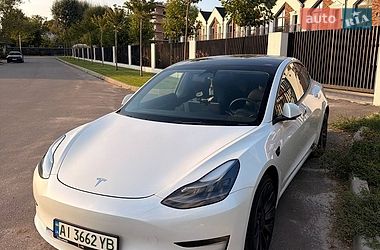 Седан Tesla Model 3 2023 в Белой Церкви