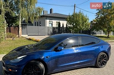 Седан Tesla Model 3 2019 в Луцьку