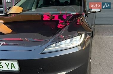 Седан Tesla Model 3 2024 в Киеве фото 4 Седан Tesla Model 3 2024 в Киеве