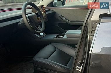 Седан Tesla Model 3 2024 в Киеве фото 7 Седан Tesla Model 3 2024 в Киеве