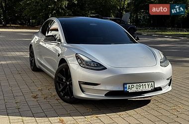 Седан Tesla Model 3 2018 в Запорожье