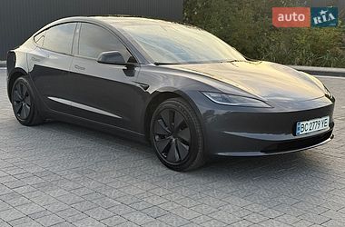 tesla model-3 2025 в Львов от профессионального продавца Андрій