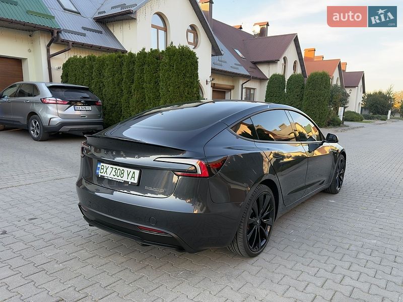 Седан Tesla Model 3 2025 в Хмельницком фото 7 Седан Tesla Model 3 2025 в Хмельницком