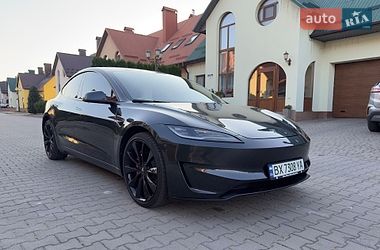Седан Tesla Model 3 2025 в Хмельницком фото 9 Седан Tesla Model 3 2025 в Хмельницком