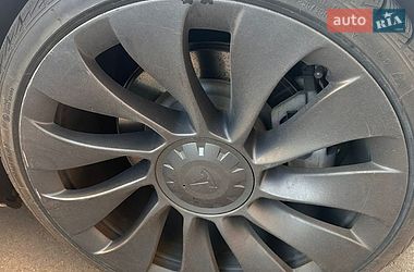 Седан Tesla Model 3 2021 в Одессе