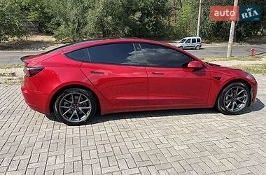 Седан Tesla Model 3 2022 в Ивано-Франковске