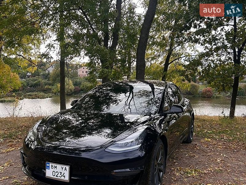 Tesla Model 3 2018