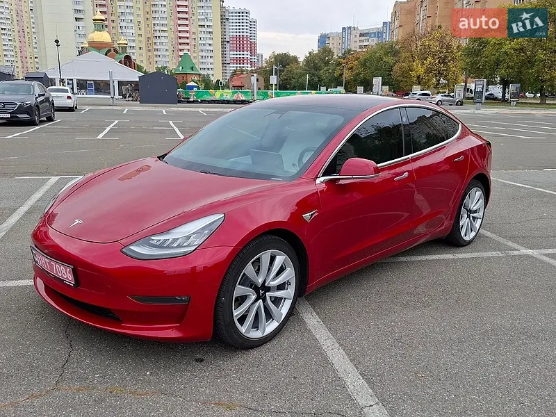 Tesla Model 3