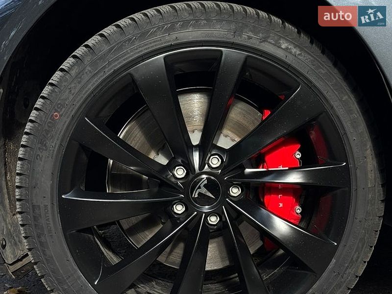 Седан Tesla Model 3 2023 в Полтаві фото 3 Седан Tesla Model 3 2023 в Полтаві
