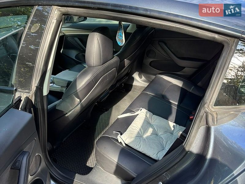 Седан Tesla Model 3 2023 в Полтаві фото 13 Седан Tesla Model 3 2023 в Полтаві