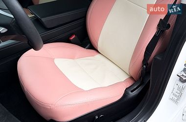 Седан Tesla Model 3 2021 в Киеве