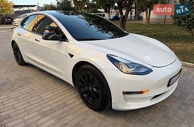 Седан Tesla Model 3 2021 в Кам'янець-Подільському