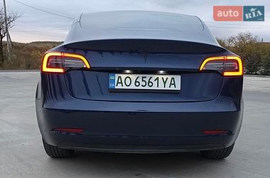 Седан Tesla Model 3 2021 в Ужгороді