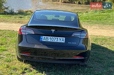 Седан Tesla Model 3 2020 в Виннице