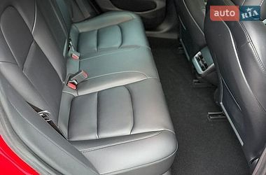 Седан Tesla Model 3 2021 в Львові