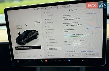 Седан Tesla Model 3 2022 в Виннице