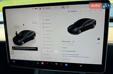 Седан Tesla Model 3 2022 в Виннице