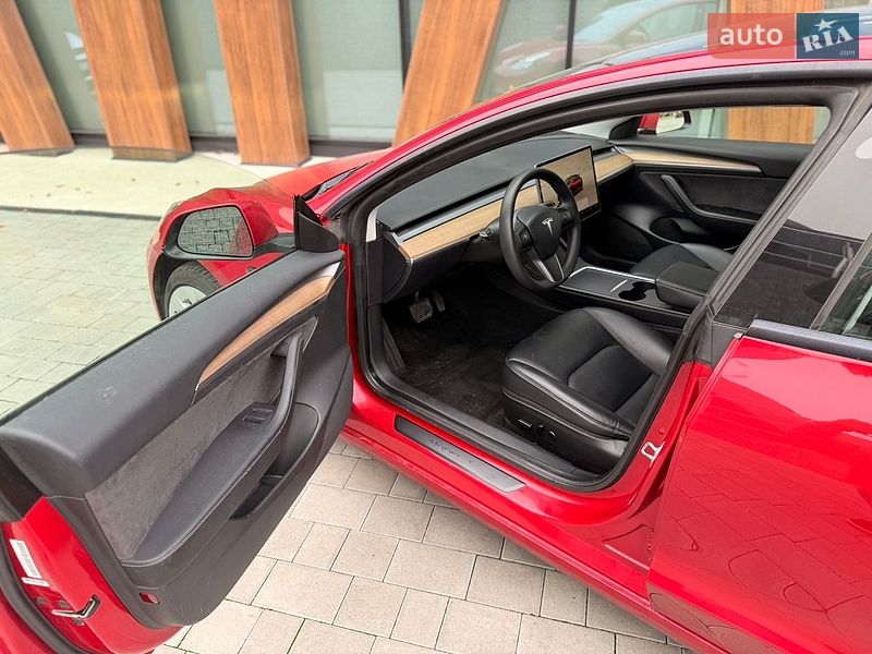 Седан Tesla Model 3 2022 в Луцке фото 8 Седан Tesla Model 3 2022 в Луцке