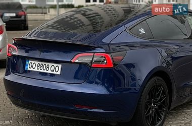 Седан Tesla Model 3 2022 в Одесі