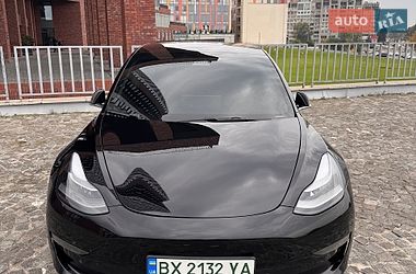 Седан Tesla Model 3 2019 в Лубнах