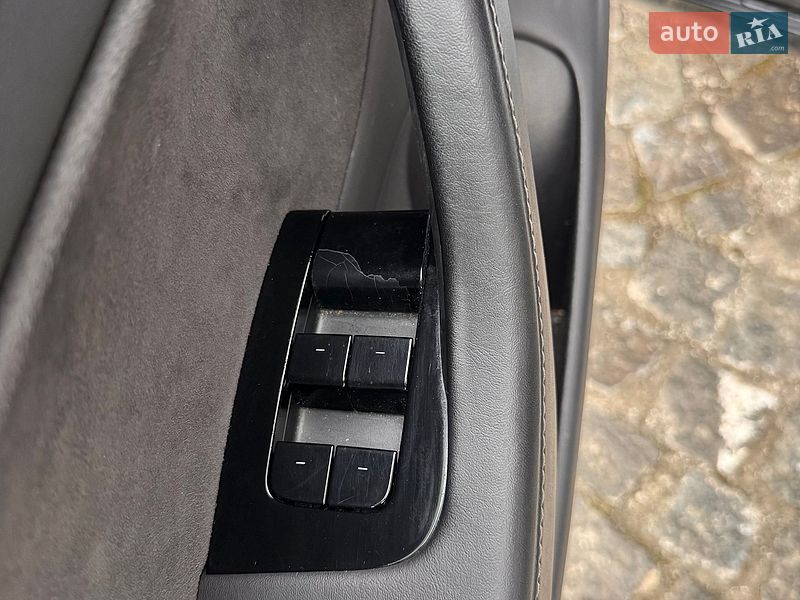 Седан Tesla Model 3 2019 в Лубнах