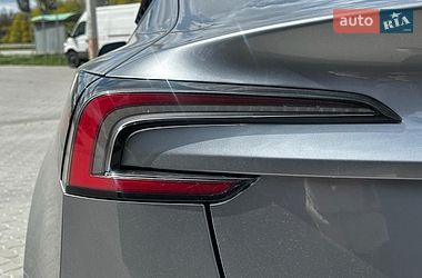 Седан Tesla Model 3 2025 в Львове