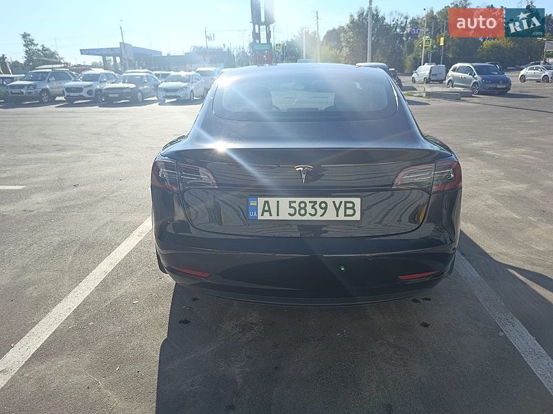 Седан Tesla Model 3 2019 в Ирпене