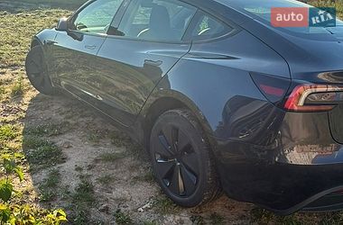 Седан Tesla Model 3 2024 в Рівному
