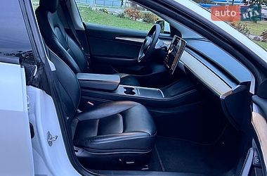 Седан Tesla Model 3 2021 в Луцке