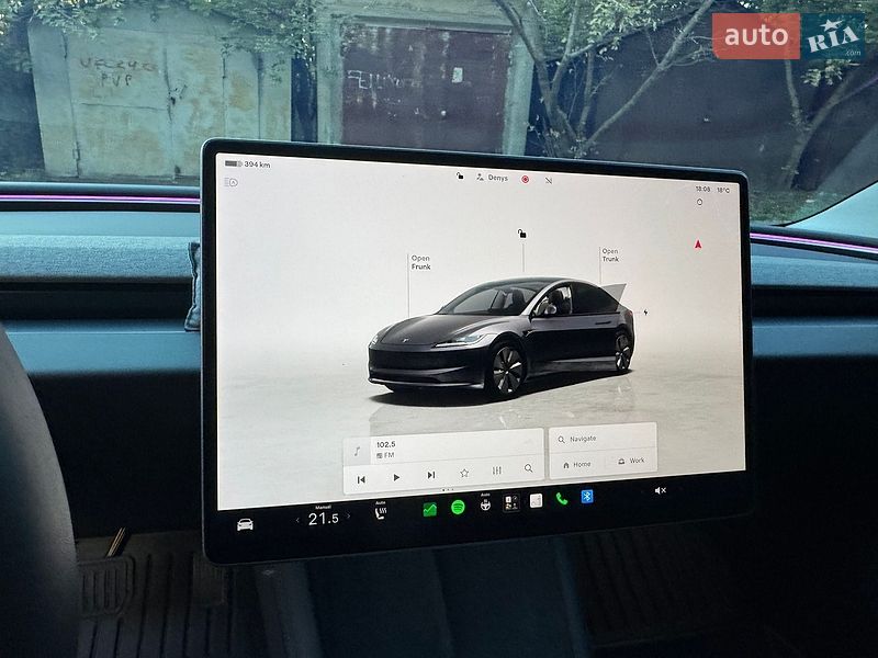 Седан Tesla Model 3 2024 в Киеве