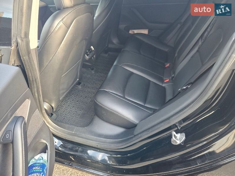 Седан Tesla Model 3 2021 в Киеве фото 9 Седан Tesla Model 3 2021 в Киеве