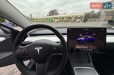 Седан Tesla Model 3 2023 в Кропивницком