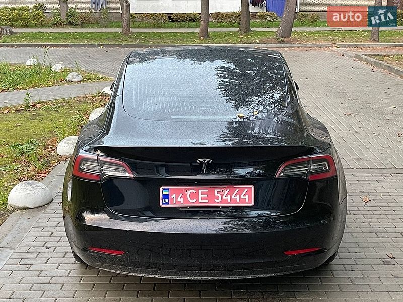 Седан Tesla Model 3 2019 в Новояворівську фото 8 Седан Tesla Model 3 2019 в Новояворівську