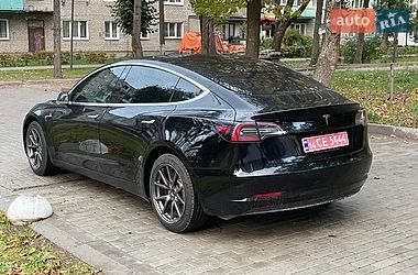 Седан Tesla Model 3 2019 в Новояворівську фото 6 Седан Tesla Model 3 2019 в Новояворівську