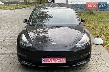 Седан Tesla Model 3 2019 в Новояворівську фото 14 Седан Tesla Model 3 2019 в Новояворівську