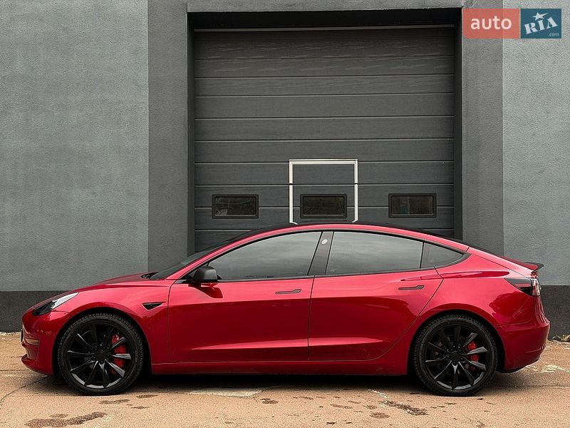 Седан Tesla Model 3 2021 в Киеве фото 6 Седан Tesla Model 3 2021 в Киеве