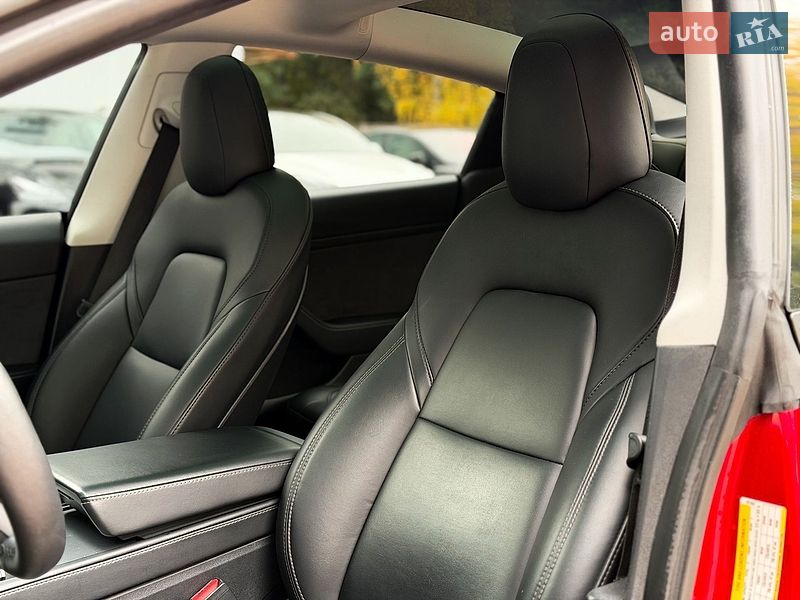 Седан Tesla Model 3 2021 в Киеве фото 14 Седан Tesla Model 3 2021 в Киеве