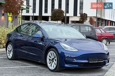 Седан Tesla Model 3 2021 в Городке фото 3 Седан Tesla Model 3 2021 в Городке