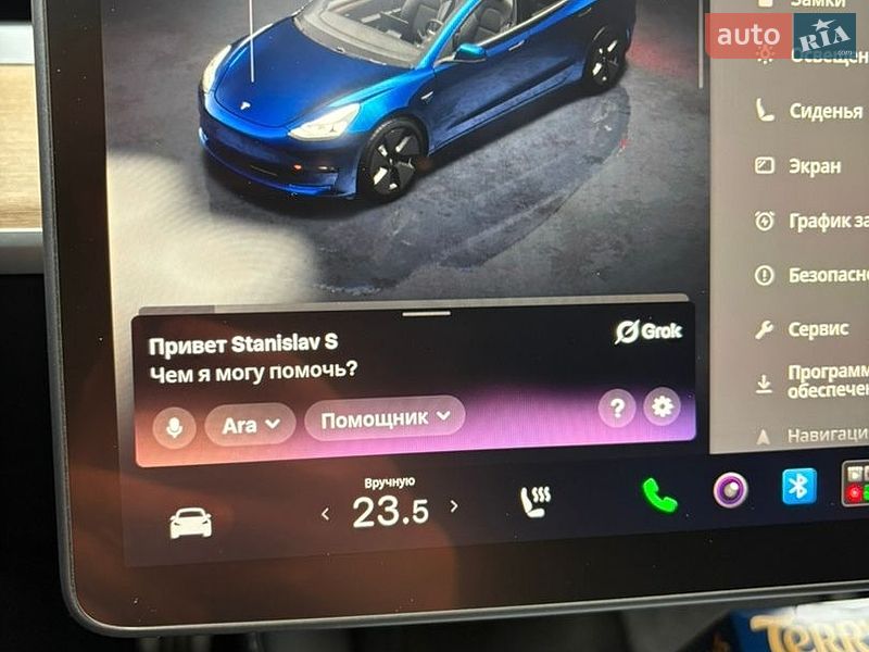 Седан Tesla Model 3 2023 в Києві