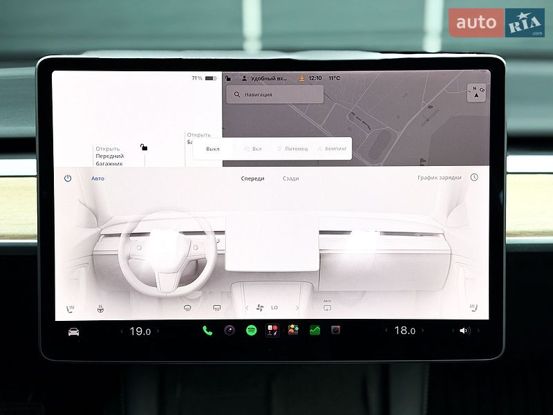 Седан Tesla Model 3 2021 в Києві